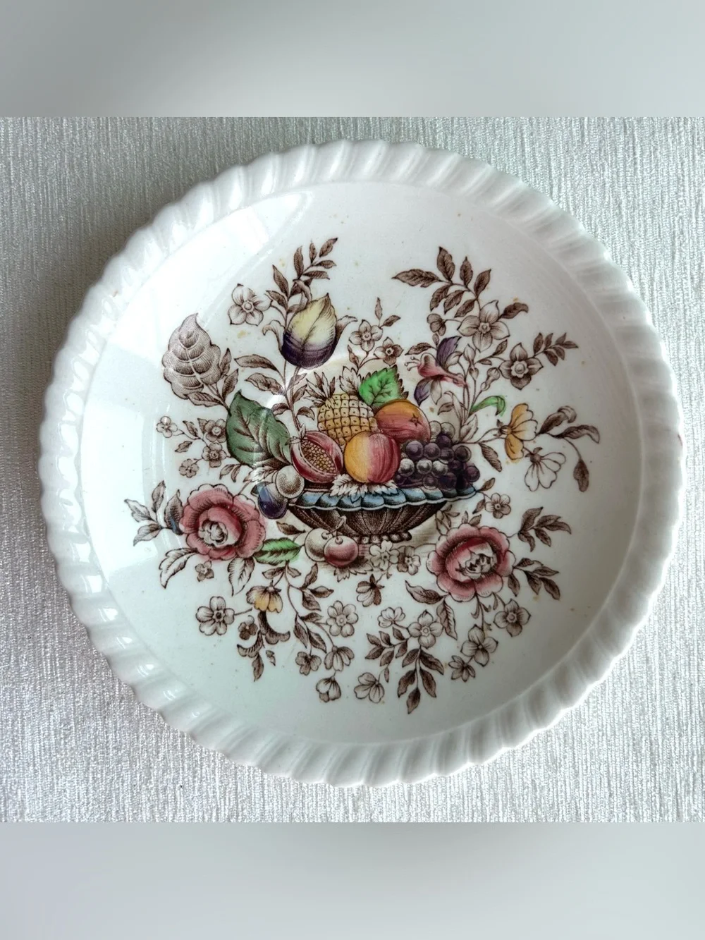 (3) VINTAGE johnson brothers POMONA saucer plates